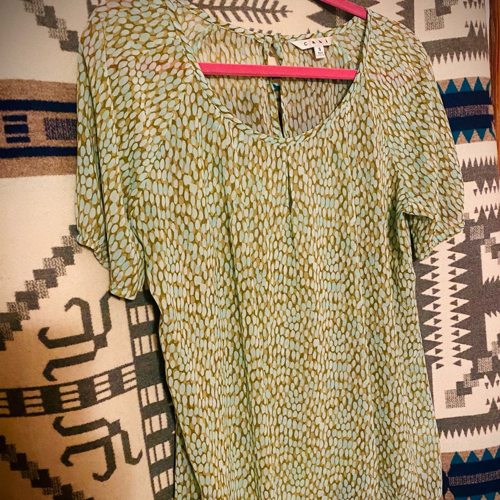 CAbi 💚 Green & Blue Tunic Top In Size S